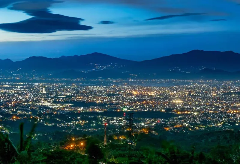 smart-dago-valley-bandung-view citylight