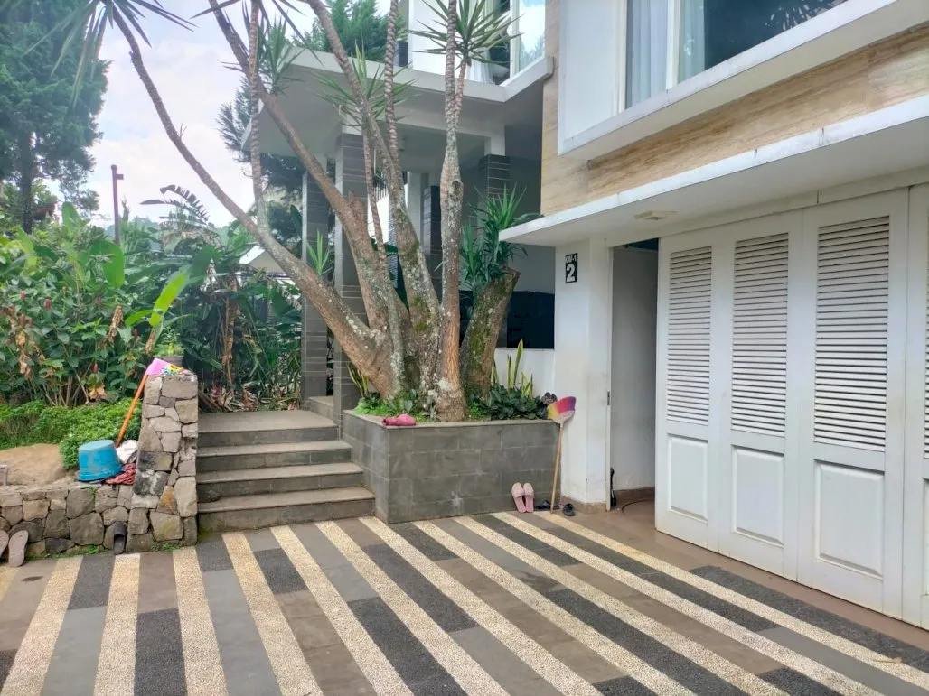 Rumah Hook Di Dago Pakar Resort Bandung - Gambar 10