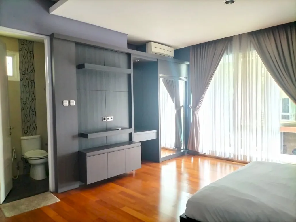 Rumah Hook Di Dago Pakar Resort Bandung - Gambar 31