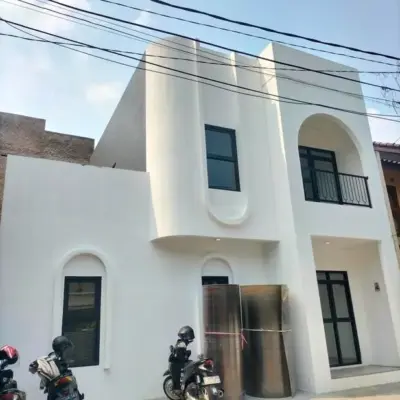 Rumah Baru Gaya Santorini Ready Stock Di Setiabudi Regency