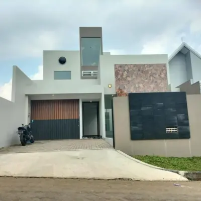 Rumah Lux Di Setiabudi Regency Bandung Utara
