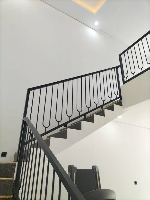 Rumah Baru Gaya Santorini Ready Stock Di Setiabudi Regency - Gambar 9