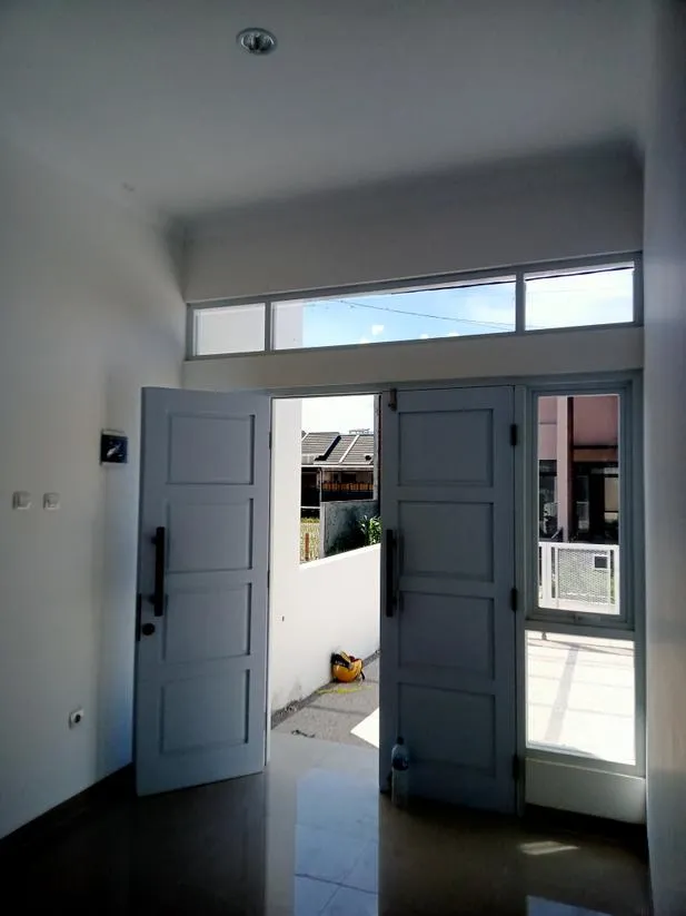 Dijual 4 Unit Rumah Baru 2 Lantai Gaya Scandinavian Ready Stock Di Cisaranten Kulon Arcamanik - Gambar 4