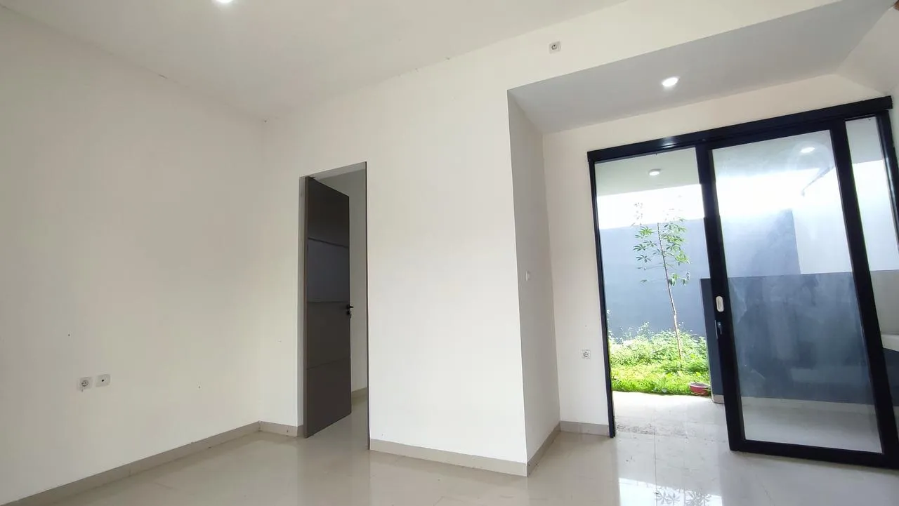 Rumah Baru 2 Lantai Siap Huni Dekat Podomoro Park Buah Batu Bandung - Gambar 4