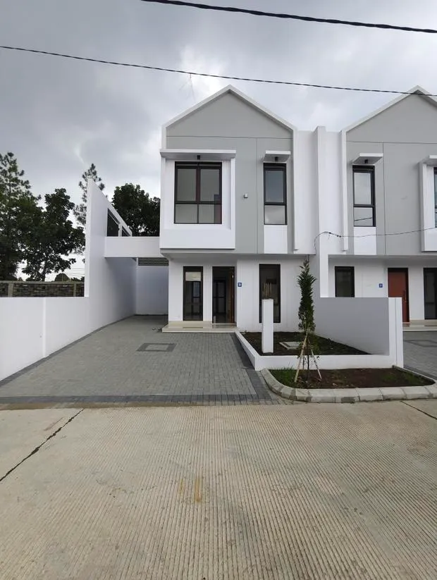 Rumah Baru 2 Lantai Gaya Modern di kawasan elite Komplek Batununggal Indah - Gambar 3