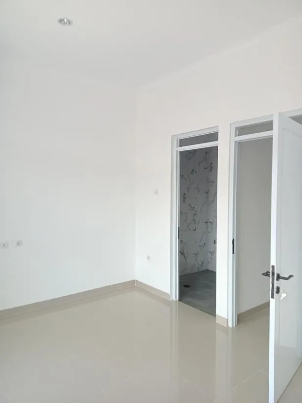 Dijual 4 Unit Rumah Baru 2 Lantai Gaya Scandinavian Ready Stock Di Cisaranten Kulon Arcamanik - Gambar 8