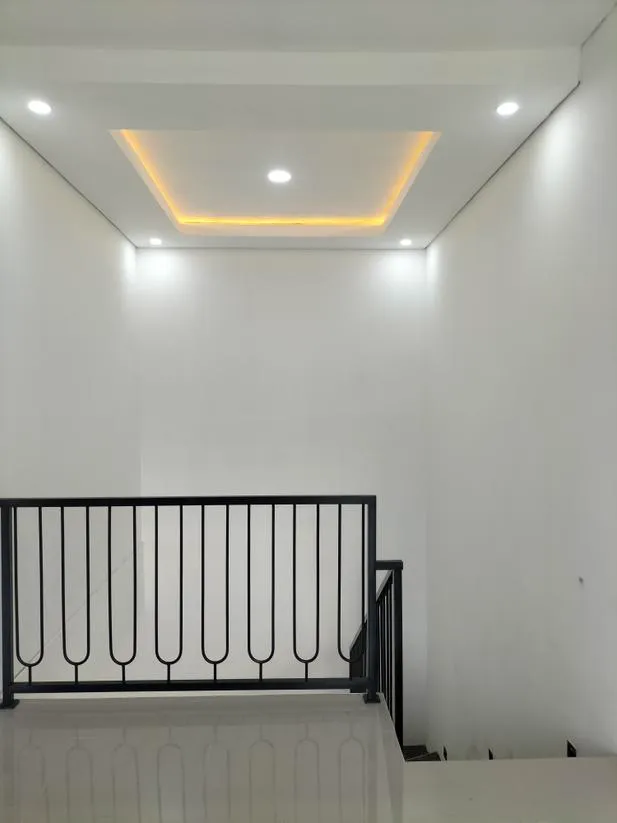 Rumah Baru Gaya Santorini Ready Stock Di Setiabudi Regency - Gambar 10