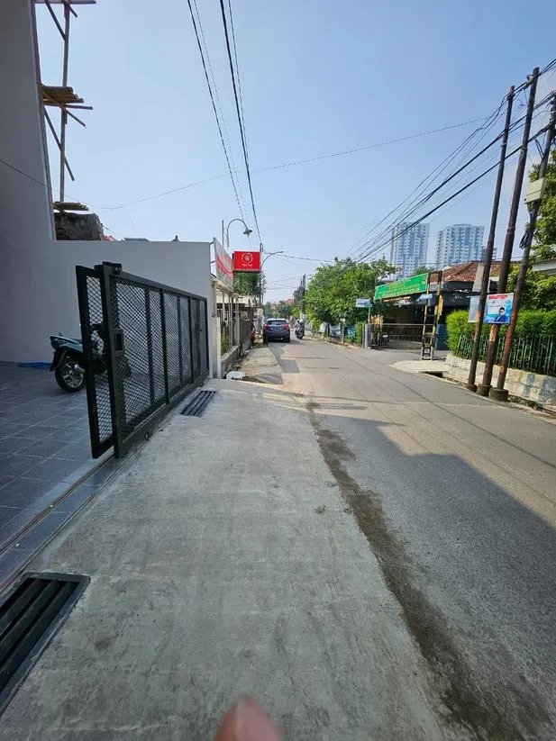 Rumah Baru Gaya Modern Siap Huni Di Sekelimus Buahbatu Bandung - Gambar 4